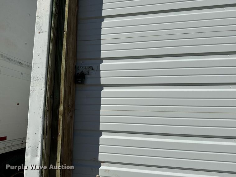 image for item EE7744 1972 Trailmobile A11A-ICAW dry van trailer