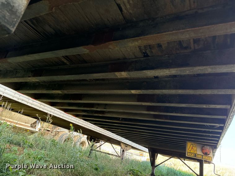 image for item EE7744 1972 Trailmobile A11A-ICAW dry van trailer