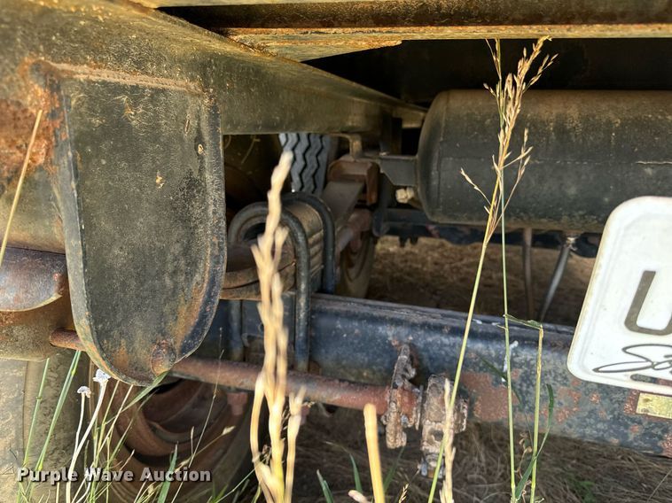 image for item EE7744 1972 Trailmobile A11A-ICAW dry van trailer