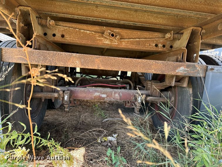 image for item EE7745 1996 Strick Corp 8x40 dry van trailer