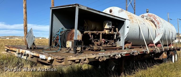 image for item EE7747 1987 Utility 8x40 flatbed trailer