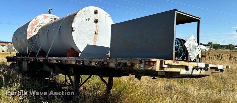 image for item EE7747 1987 Utility 8x40 flatbed trailer