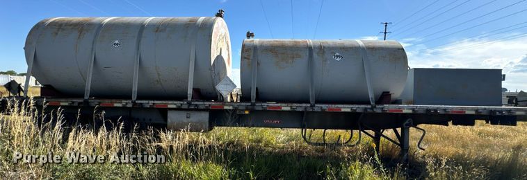 image for item EE7747 1987 Utility 8x40 flatbed trailer