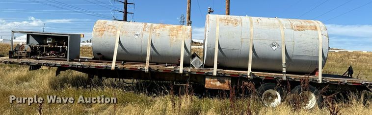 image for item EE7747 1987 Utility 8x40 flatbed trailer