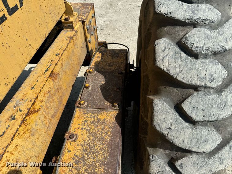 image for item EE7756 1967 Caterpillar 120 motor grader