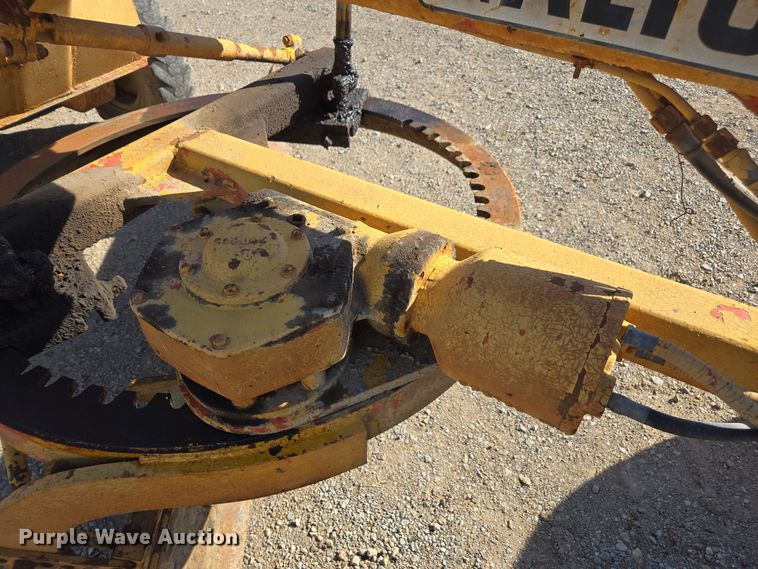 image for item EE7762 1953 Galion 503 rigid frame motor grader