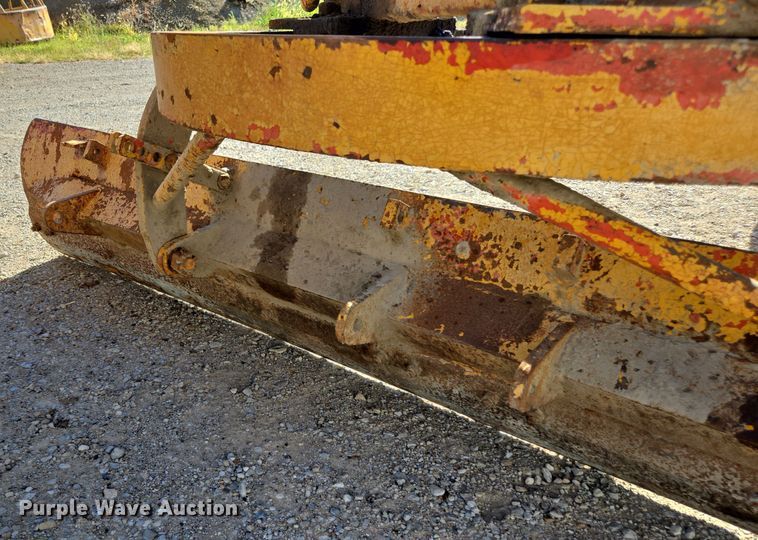 image for item EE7762 1953 Galion 503 rigid frame motor grader