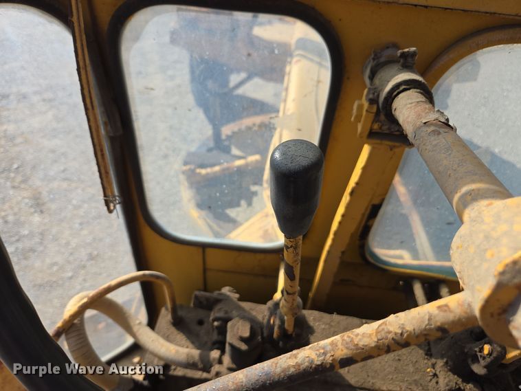 image for item EE7762 1953 Galion 503 rigid frame motor grader