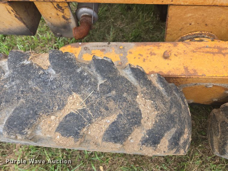 image for item EE7762 1953 Galion 503 rigid frame motor grader