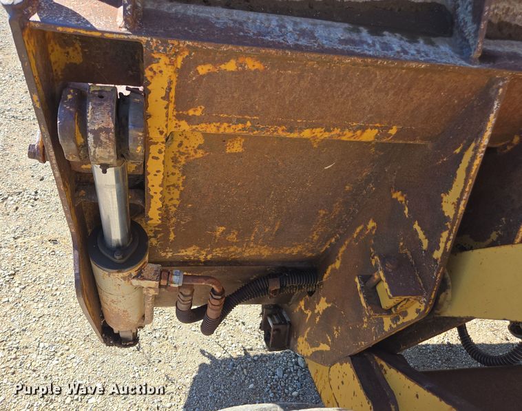 image for item EE7763 1981 Fiat-Allis 545B wheel loader