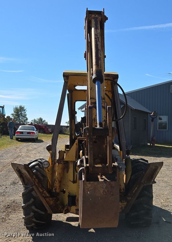 image for item EE7764 Oliver backhoe