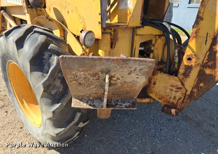 image for item EE7764 Oliver backhoe