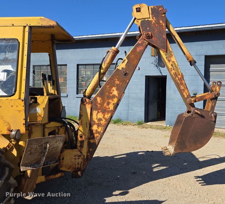 image for item EE7764 Oliver backhoe