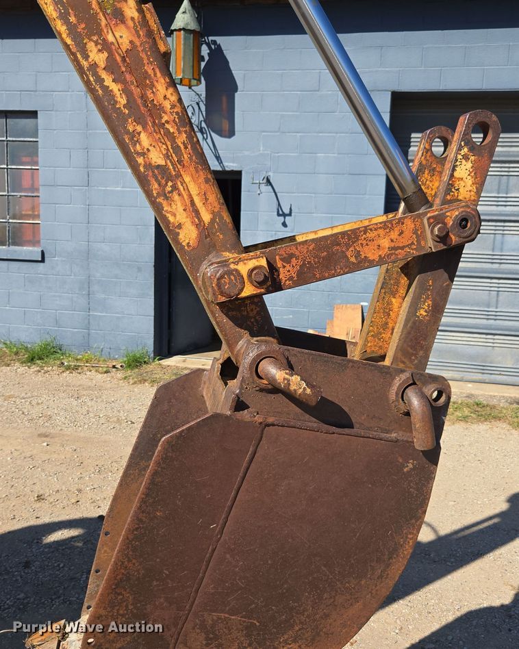 image for item EE7764 Oliver backhoe