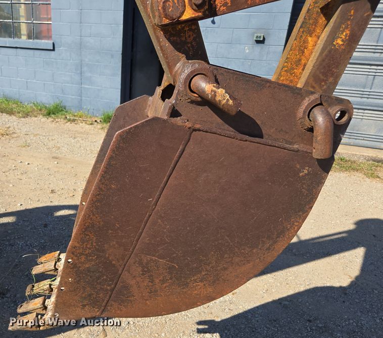 image for item EE7764 Oliver backhoe