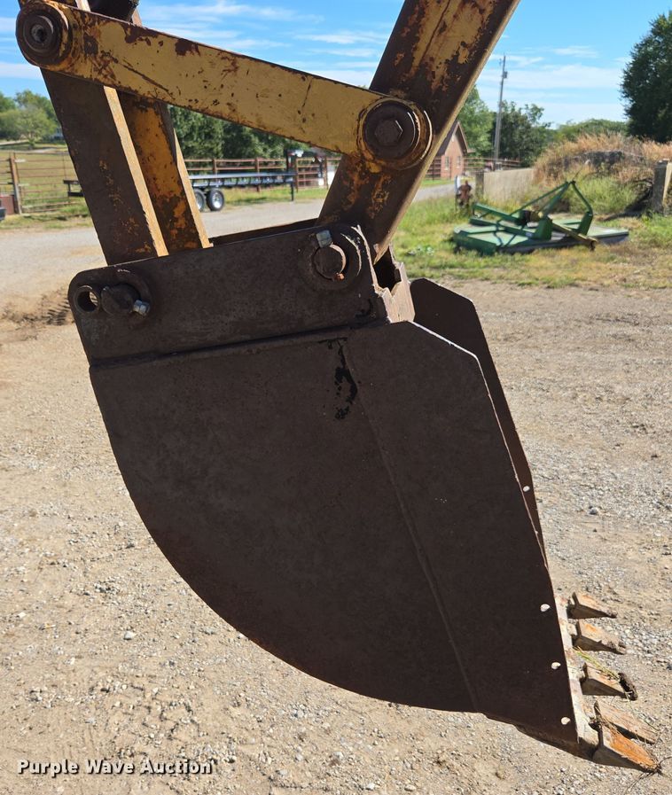 image for item EE7764 Oliver backhoe