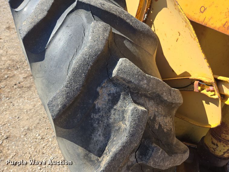 image for item EE7764 Oliver backhoe