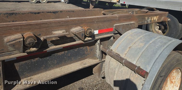 image for item EE7768 1994 Benlee TA60DD43 roll-off container trailer