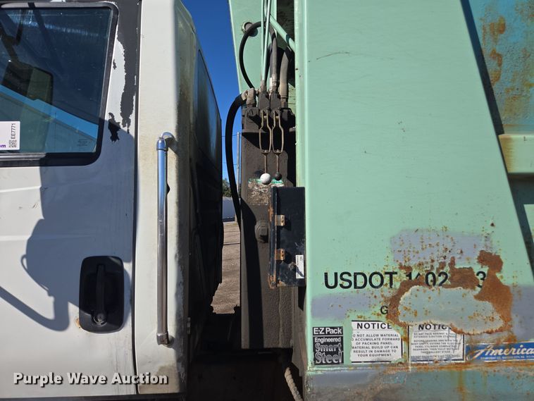 image for item EE7771 2006 International 7300 refuse truck