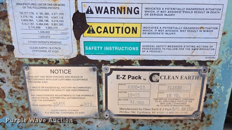 image for item EE7771 2006 International 7300 refuse truck