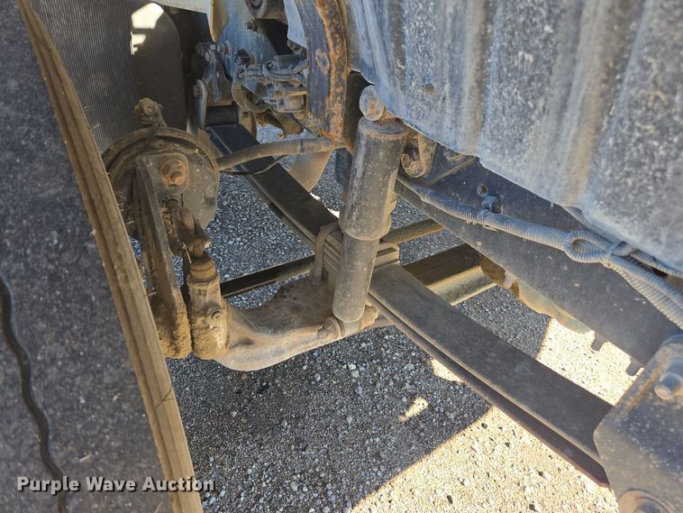 image for item EE7771 2006 International 7300 refuse truck