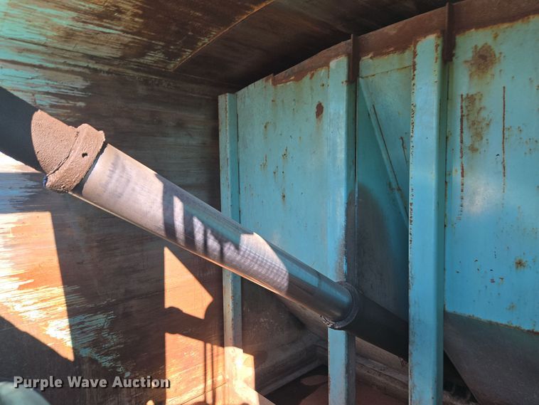 image for item EE7772 2010 International 7300 refuse truck