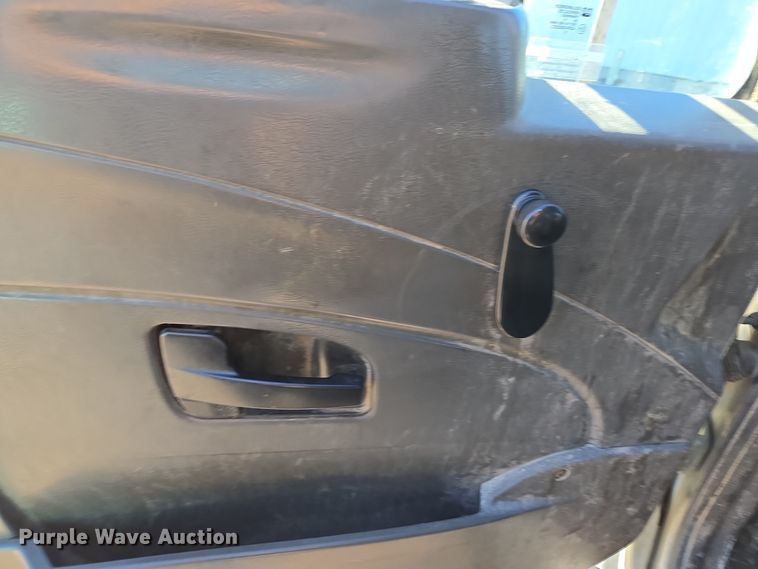 image for item EE7772 2010 International 7300 refuse truck