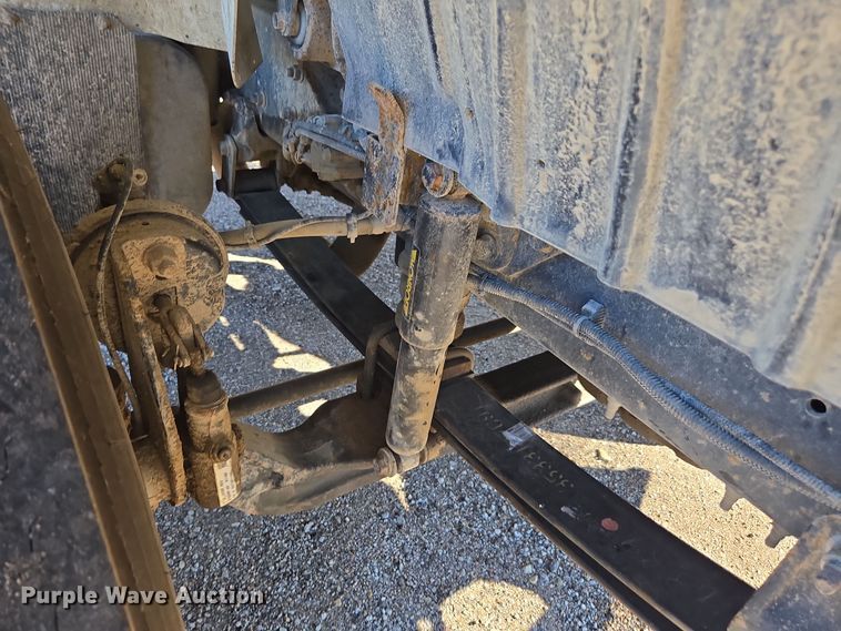 image for item EE7772 2010 International 7300 refuse truck