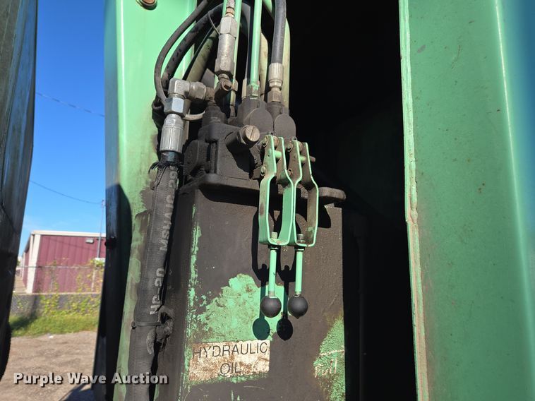 image for item EE7773 2007 International 7300 refuse truck