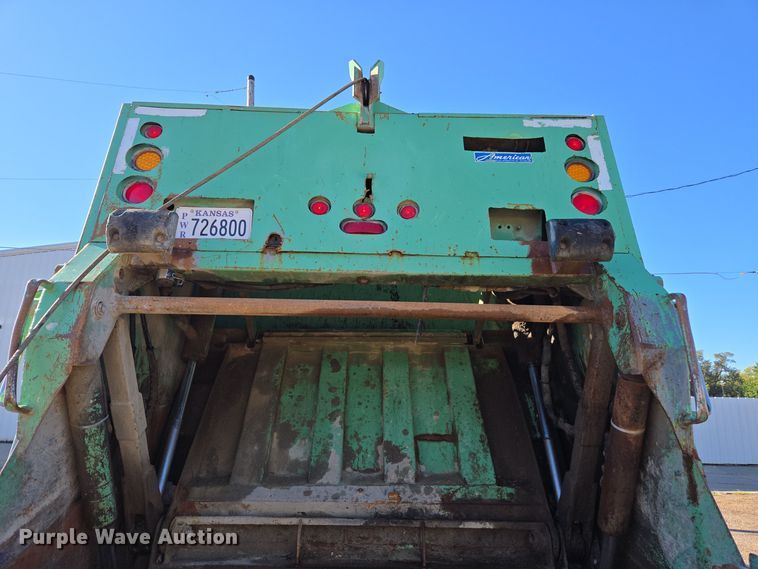 image for item EE7773 2007 International 7300 refuse truck