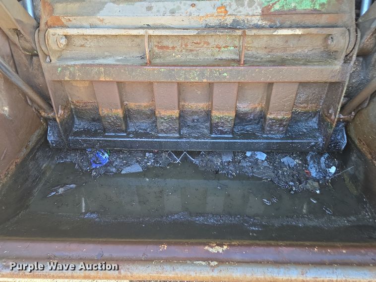 image for item EE7773 2007 International 7300 refuse truck