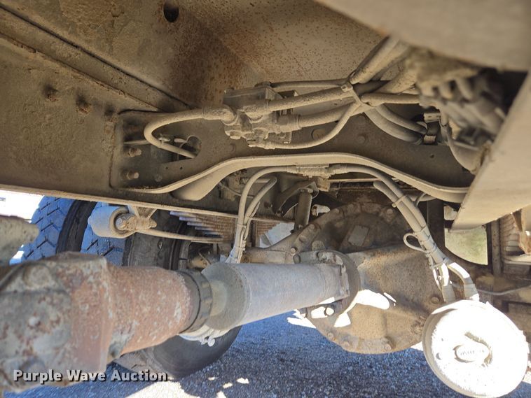 image for item EE7773 2007 International 7300 refuse truck