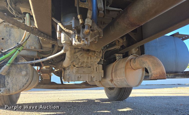 image for item EE7773 2007 International 7300 refuse truck