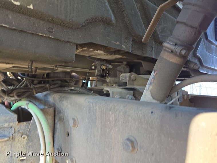 image for item EE7773 2007 International 7300 refuse truck