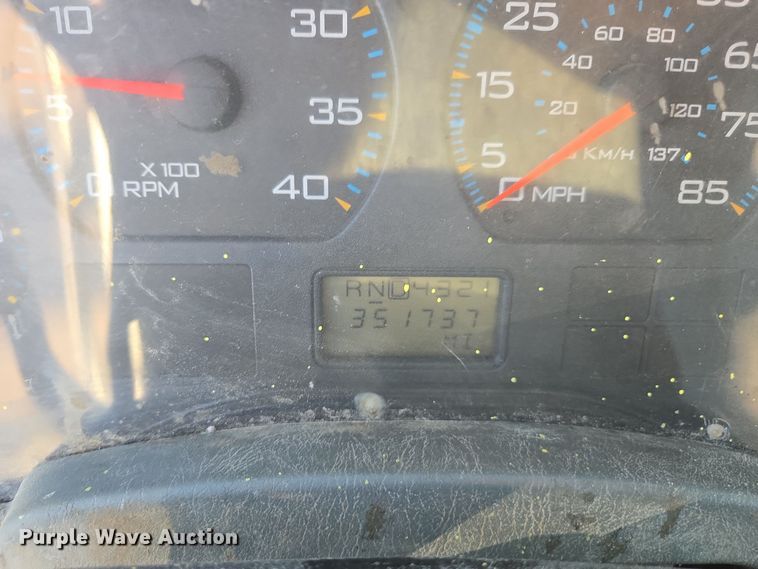 image for item EE7773 2007 International 7300 refuse truck