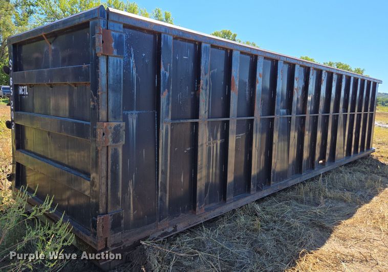 image for item EE7776 Roll-off container 