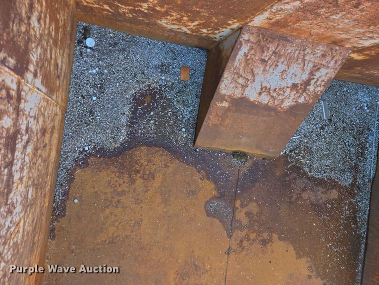 image for item EE7776 Roll-off container 