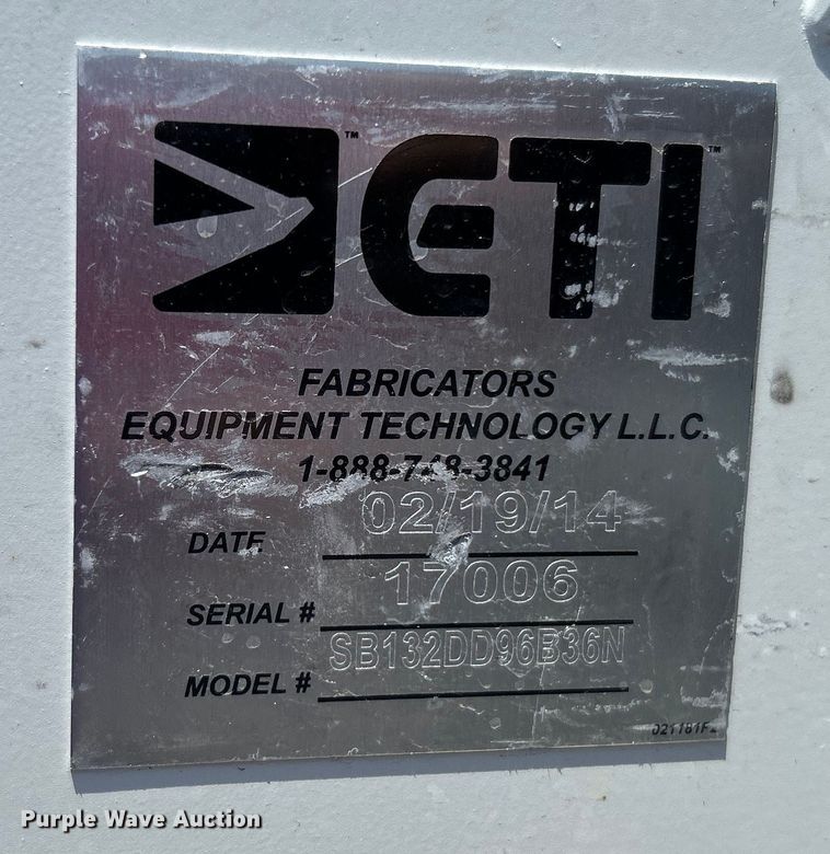 image for item EG0782 2014 Ford F450 Super Duty  bucket truck