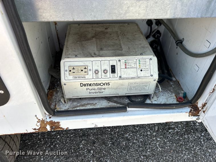 image for item EG0782 2014 Ford F450 Super Duty  bucket truck