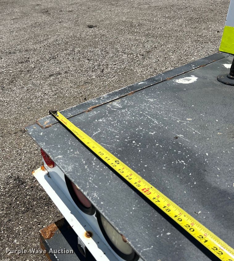 image for item EG0782 2014 Ford F450 Super Duty  bucket truck