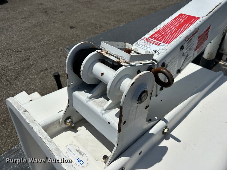 image for item EG0782 2014 Ford F450 Super Duty  bucket truck