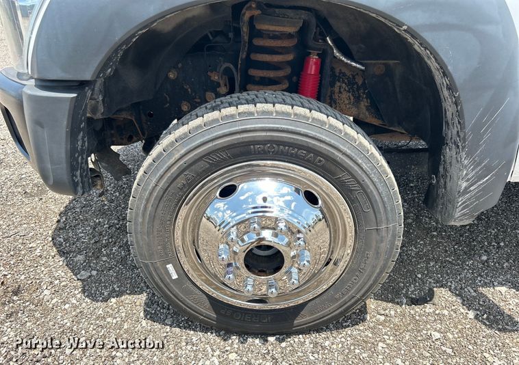 image for item EG0782 2014 Ford F450 Super Duty  bucket truck