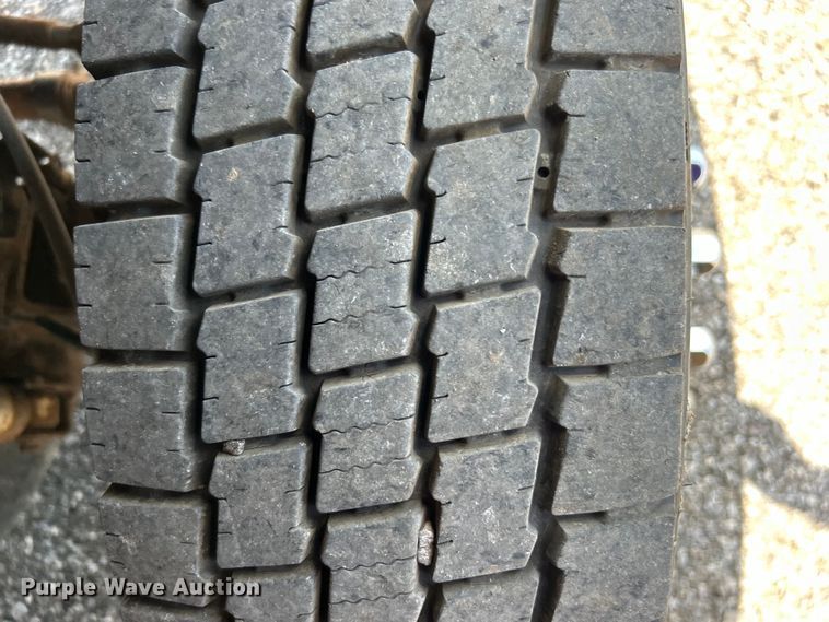 image for item EG0782 2014 Ford F450 Super Duty  bucket truck