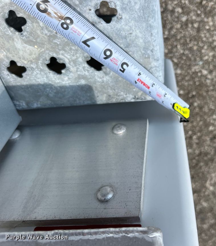 image for item EG0974 2012 Ford F450 Super Duty bucket truck