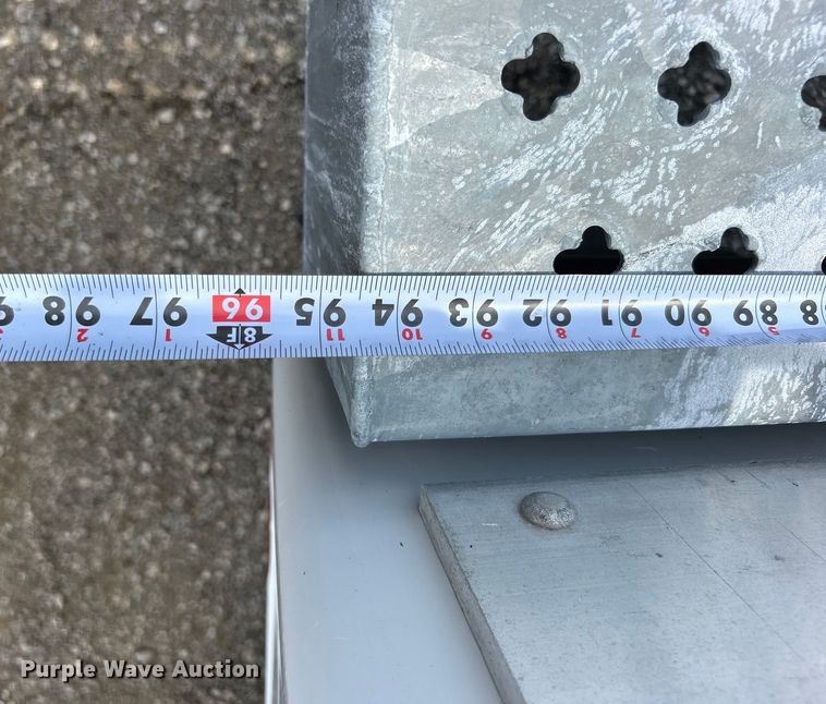 image for item EG0974 2012 Ford F450 Super Duty bucket truck