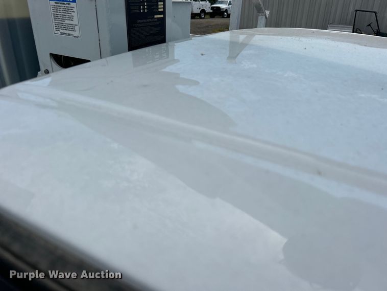 image for item EG0974 2012 Ford F450 Super Duty bucket truck