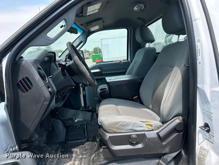 image for item EG0974 2012 Ford F450 Super Duty bucket truck