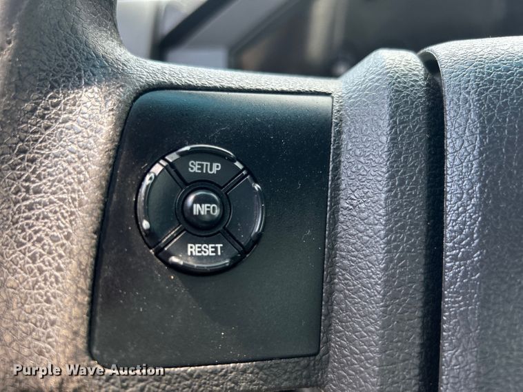 image for item EG0974 2012 Ford F450 Super Duty bucket truck