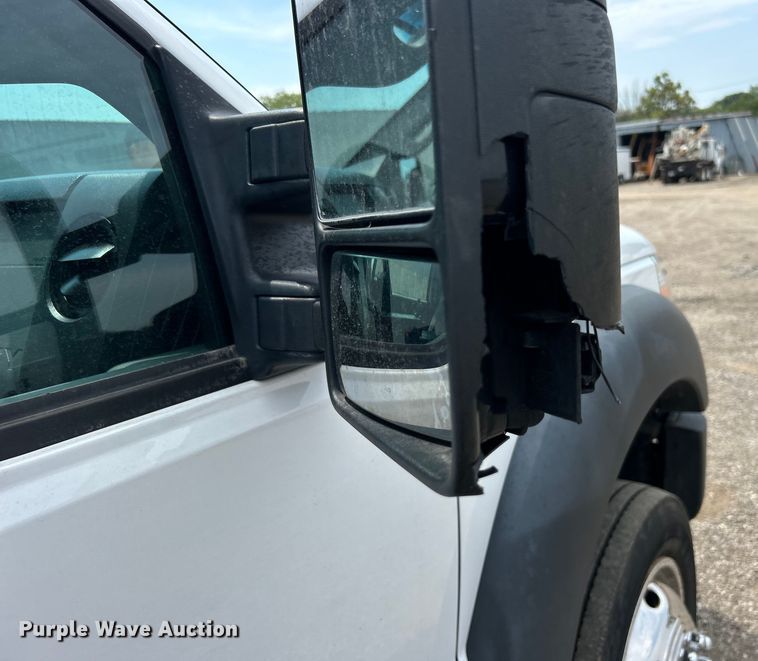 image for item EG0974 2012 Ford F450 Super Duty bucket truck