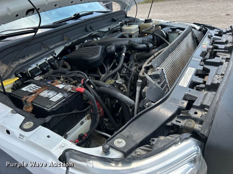 image for item EG0974 2012 Ford F450 Super Duty bucket truck